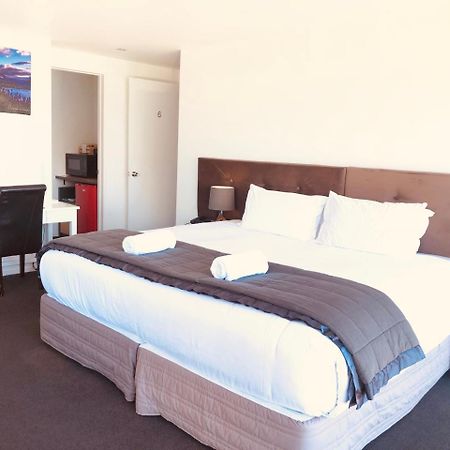 Manor Park Lodge Куийнстаун Екстериор снимка